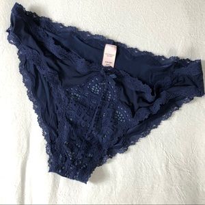 VS Dream Angels navy cheekini
